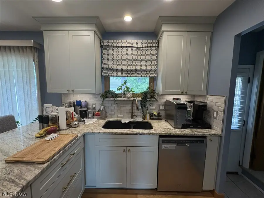 1806 Kennedy Drive, Wickliffe, OH 44092 - #2