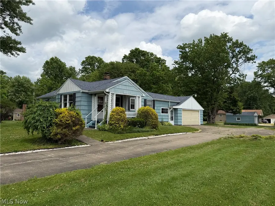 612 Briggs, Leavittsburg, OH 44430 - #2