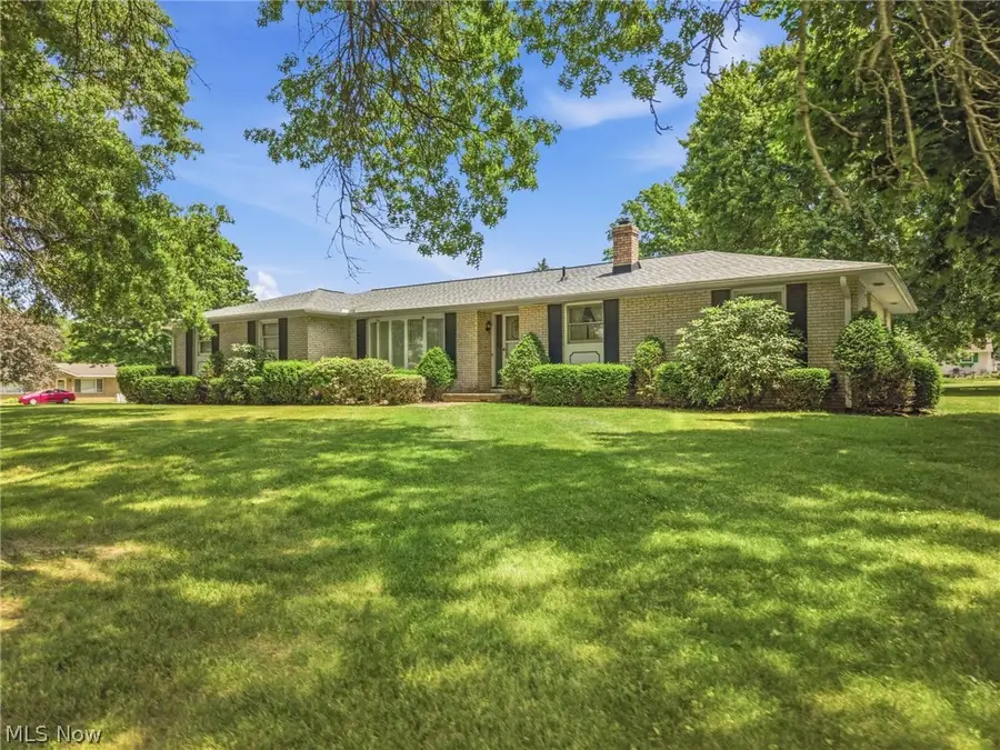 4800 Suzette Nw Avenue, Massillon, OH 44647 - #2