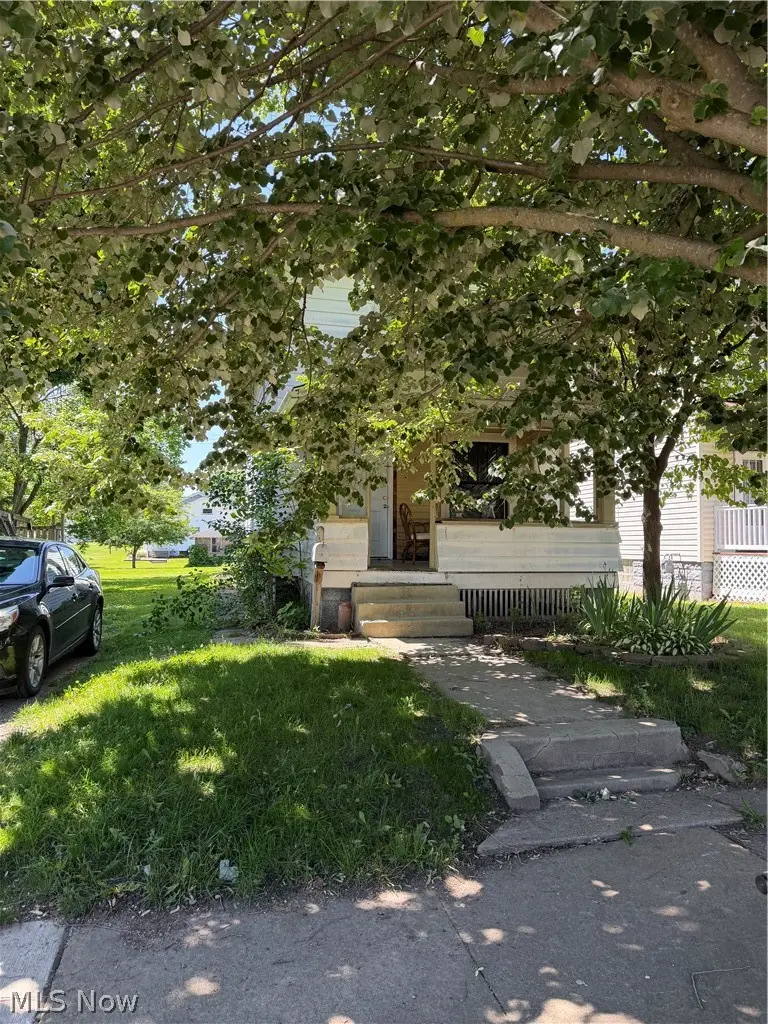 226 2nd Sw Street, Brewster, OH 44613 - #1