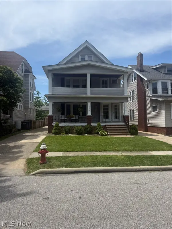 1274 Bonnieview Avenue, Lakewood, OH 44107
