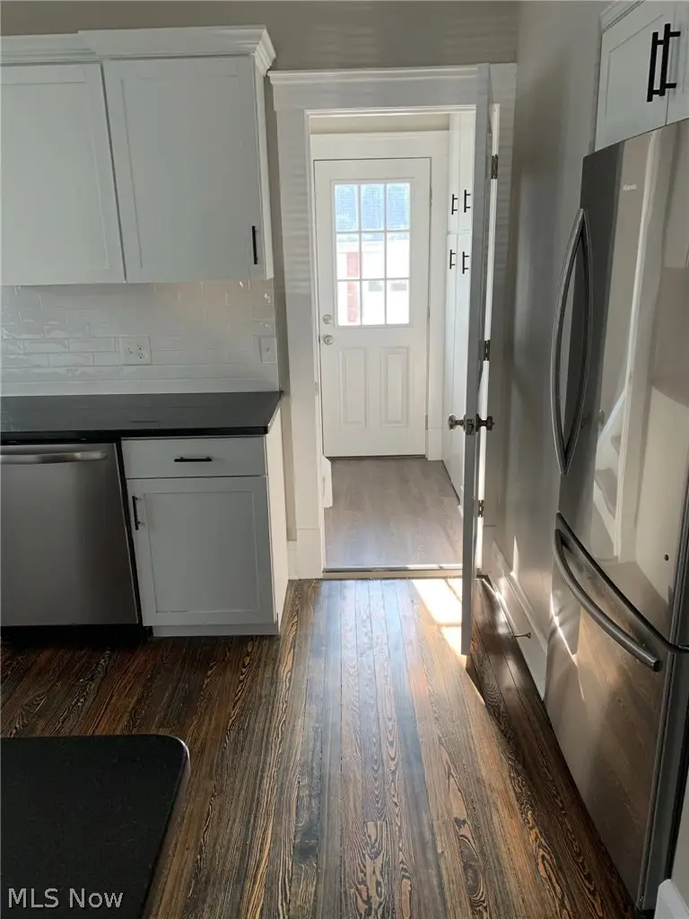 1274 Bonnieview Avenue, Lakewood, OH 44107 - #2