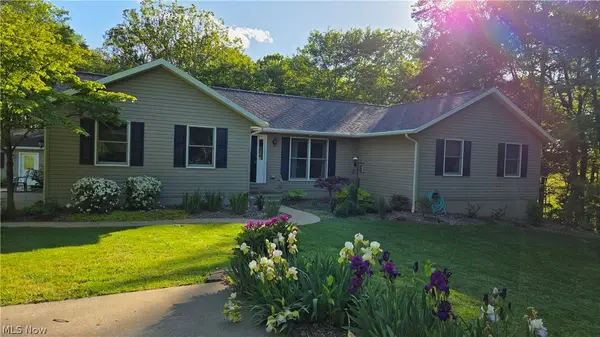 239 Cornes Road, Little Hocking, OH 45742