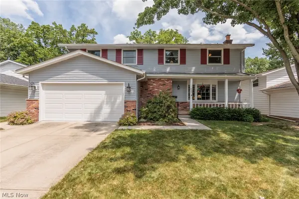 457 Edgewood Circle, Berea, OH 44017