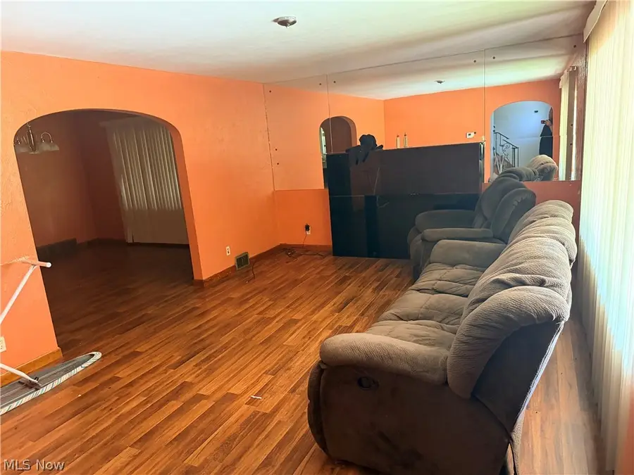 1803 Plum Street, Steubenville, OH 43952 - #2