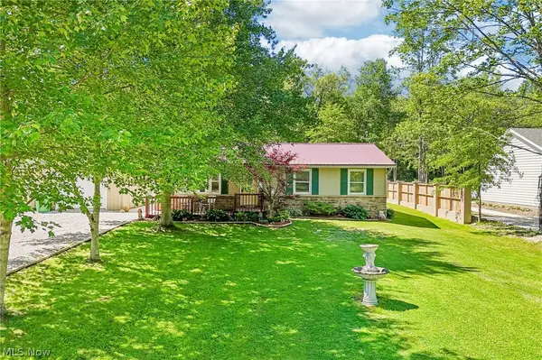 2960 Rome Rock Creek Road, Rock Creek, OH 44084