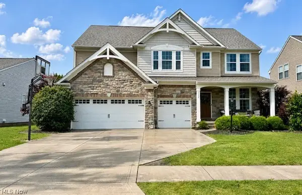 1392 Muirwood Drive, Brunswick, OH 44212