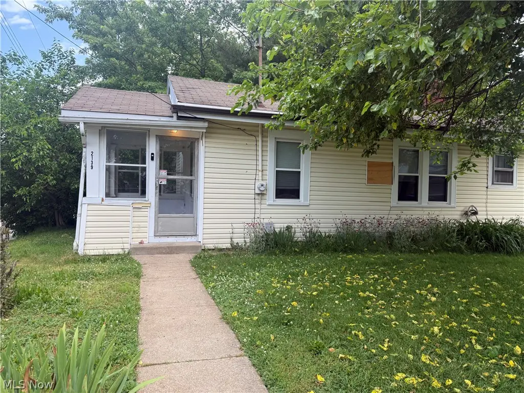 2139 8th Street, Cuyahoga Falls, OH 44221 - #1