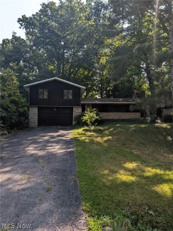 3791 Butterfield Drive, Akron, OH 44319