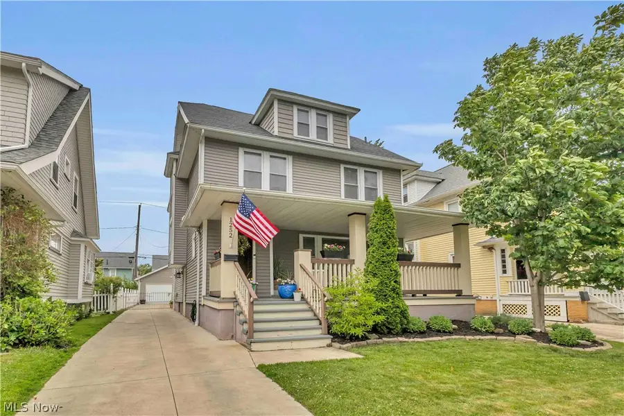 1252 Andrews Avenue, Lakewood, OH 44107 - #2