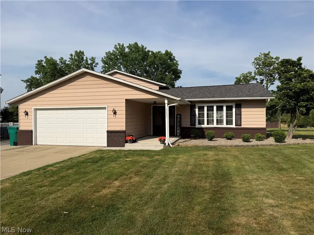 9937 Patton Street, Twinsburg, OH 44087 - #1