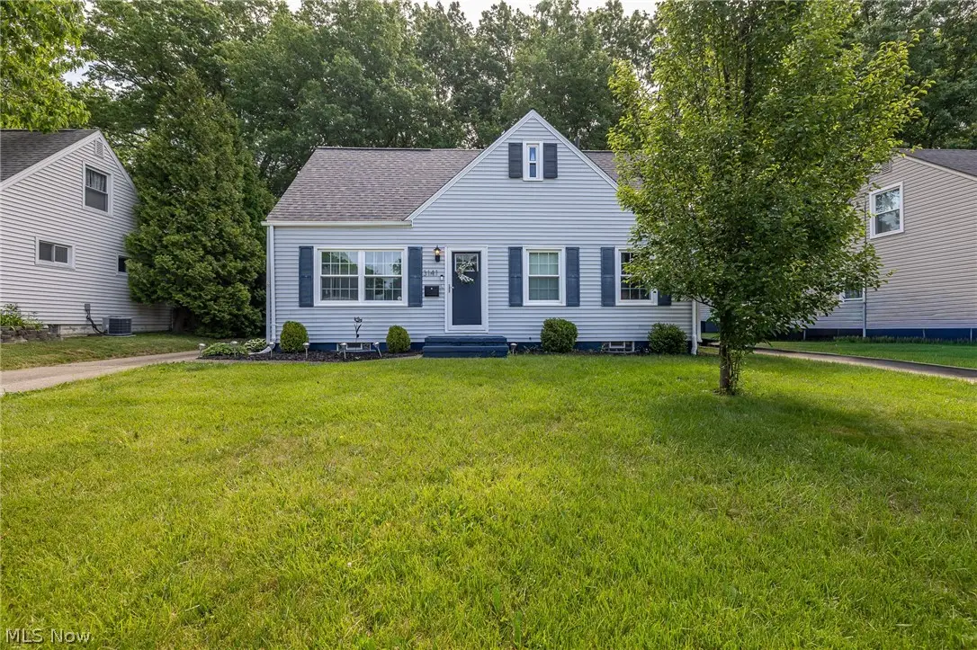 3141 8th Street, Cuyahoga Falls, OH 44221 - #1