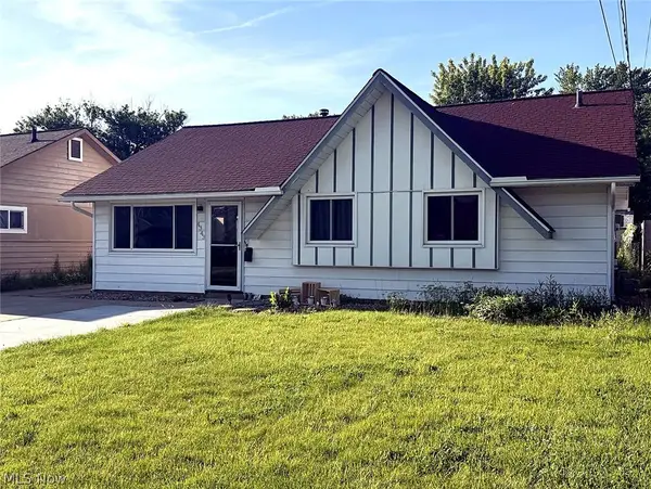 4343 Brockley Avenue, Sheffield Lake, OH 44054