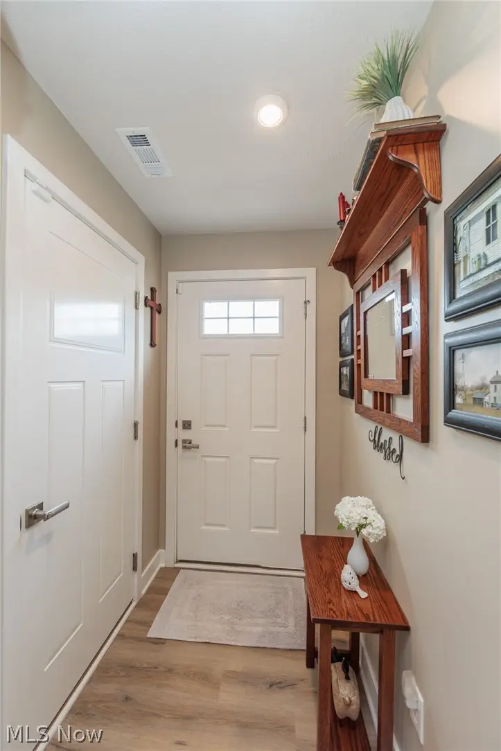 4033 N Steels Circle #31, Cuyahoga Falls, OH 44223 - #2