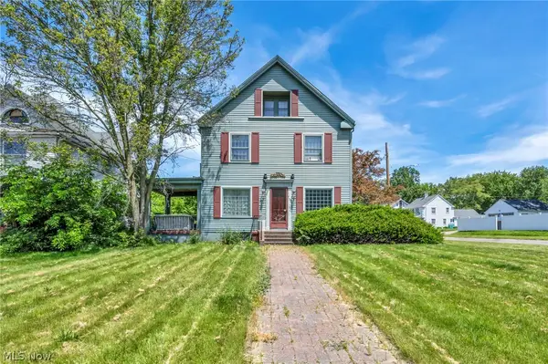 732 Robbins Avenue, Niles, OH 44446