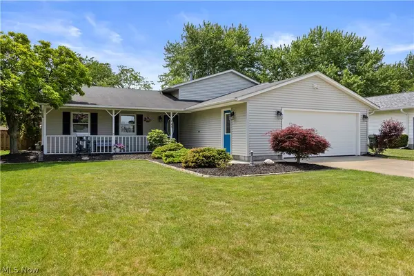 923 Hillside Drive, Amherst, OH 44001