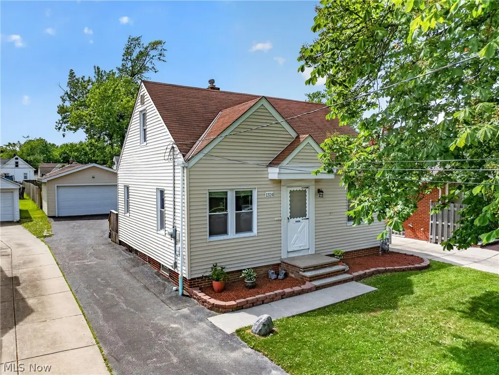 1324 Elmwood Road, Mayfield Heights, OH 44124 - #1