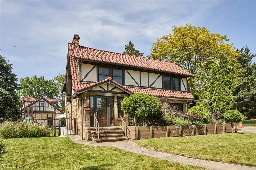 17004 Greenwood Avenue, Cleveland, OH 44111 - #1