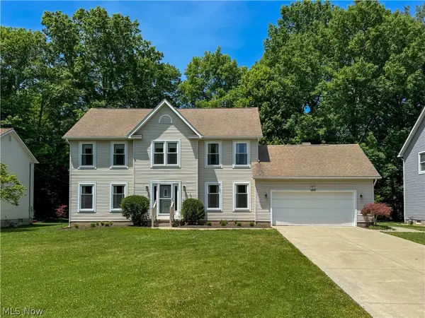 2057 Burning Tree Lane, Youngstown, OH 44505