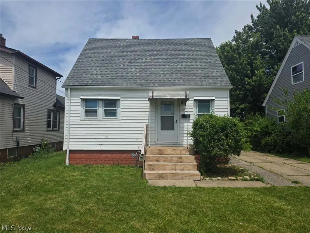 1357 E 289th Street, Wickliffe, OH 44092 - #1