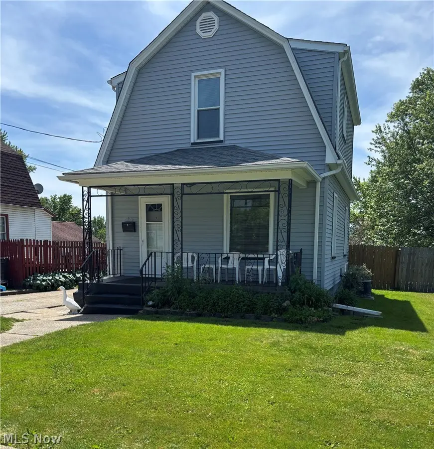 220 Baldwin Avenue, Niles, OH 44446 - #1