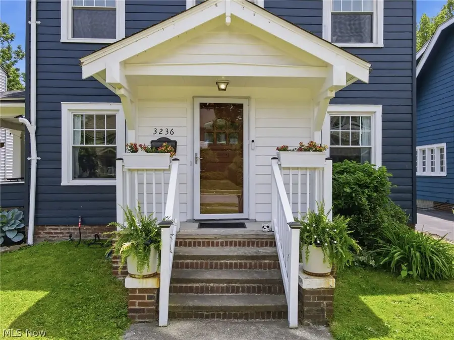 3236 E Overlook Road, Cleveland Heights, OH 44118 - #2