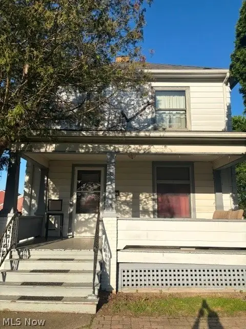 35 Bentley Avenue, Hubbard, OH 44425 - #1