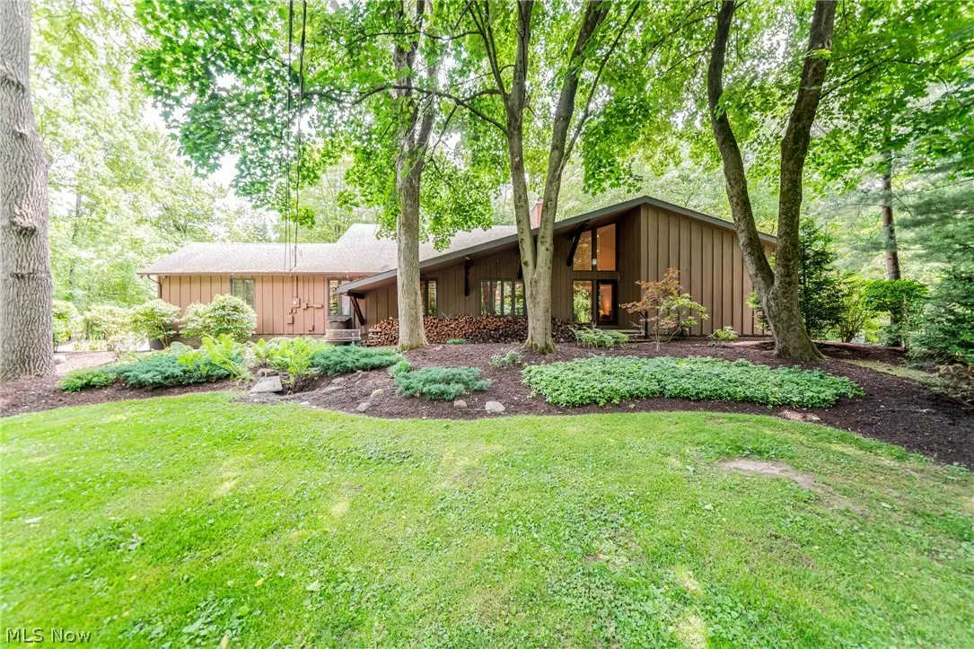 242 Springdale Lane, Moreland Hills, OH 44022 - #1