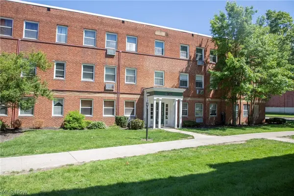 13833 Cedar Road #205B, South Euclid, OH 44118