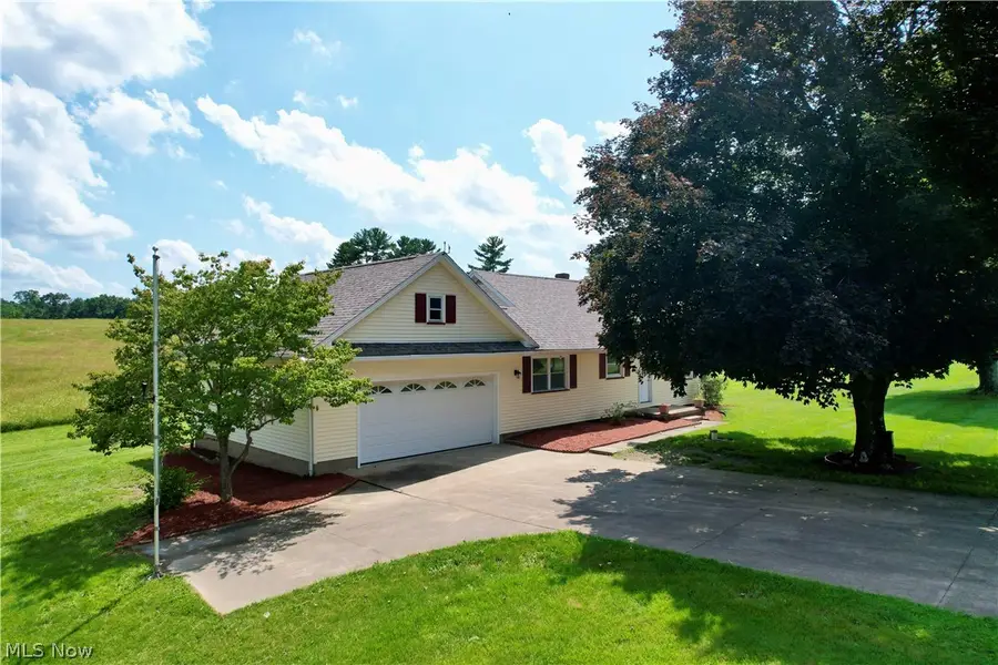 3278 Fresno Nw Road, Carrollton, OH 44615 - #2