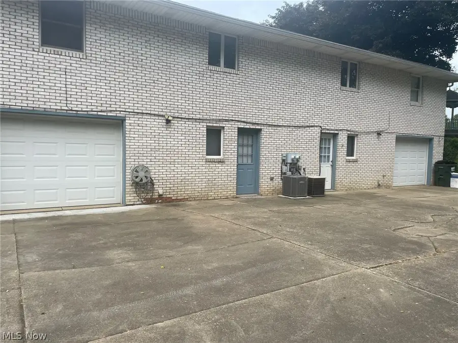 6218 Island Drive, Canton, OH 44718 - #3