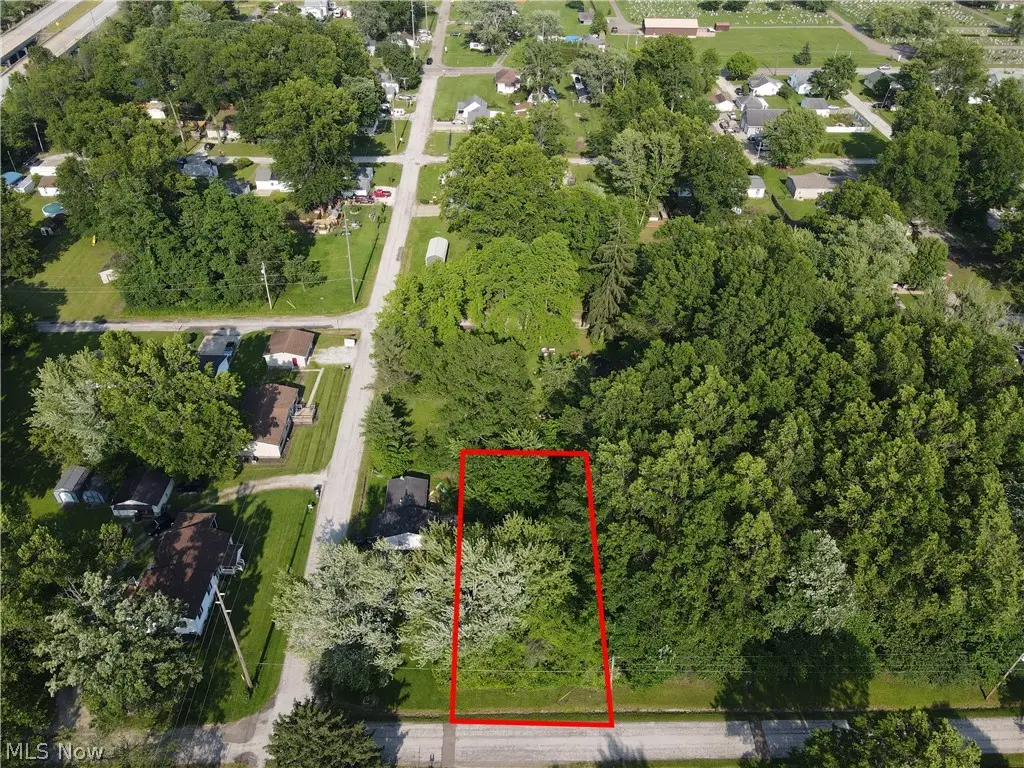 Meadowbrook Ne Avenue, Alliance, OH 44601 - #1