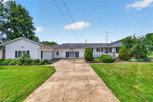 2115 Kenyon Nw Avenue, Massillon, OH 44647