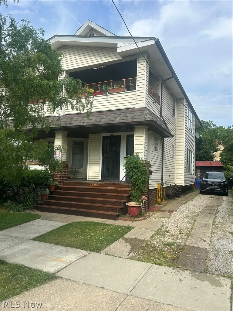 1283 W 89th Street, Cleveland, OH 44102 - #1