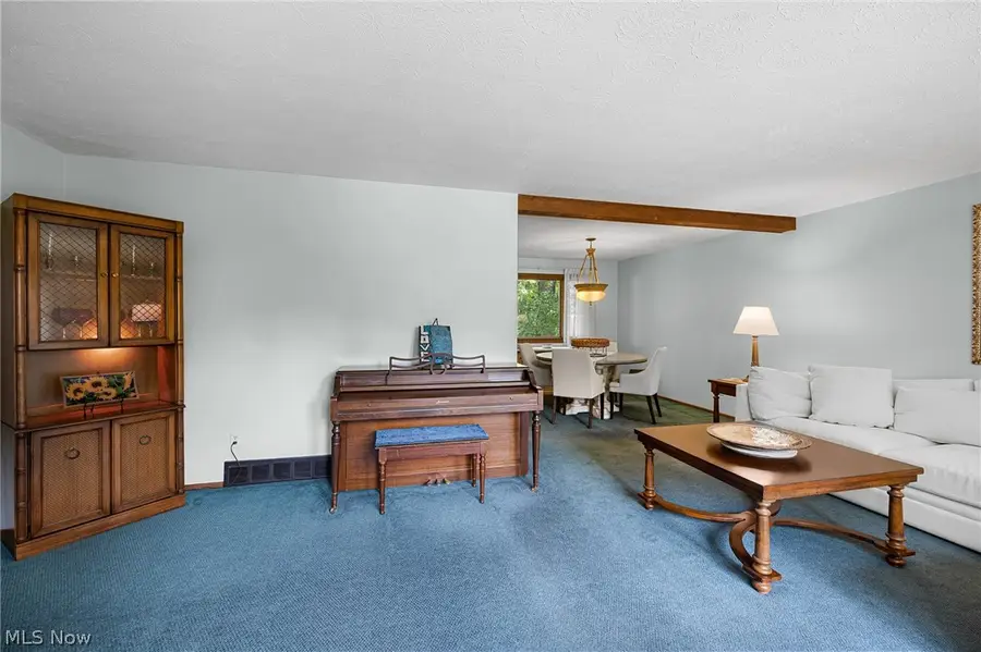 13760 Arrowhead Trail, Middleburg Heights, OH 44130 - #3