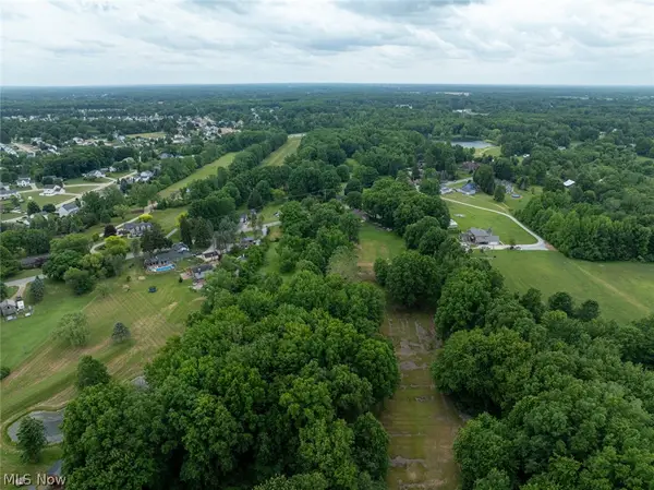 35176 Chestnut Ridge Road, North Ridgeville, OH 44039