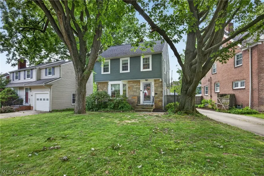 3525 Edison Road, Cleveland Heights, OH 44121 - #2