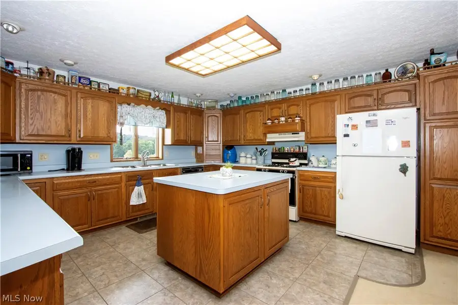 6331 County Road 52, Big Prairie, OH 44611 - #3