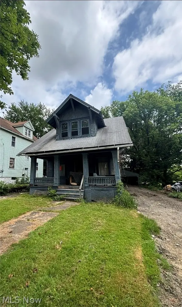 40 W Woodbine Avenue, Youngstown, OH 44505
