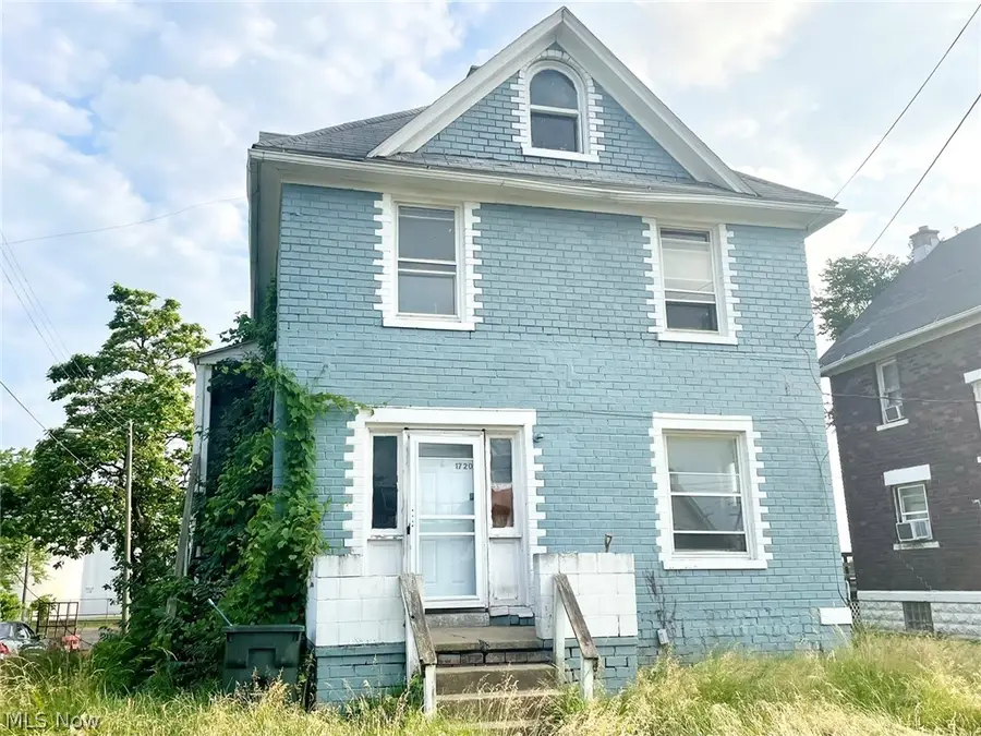 1720 5th Se Street, Canton, OH 44707 - #2