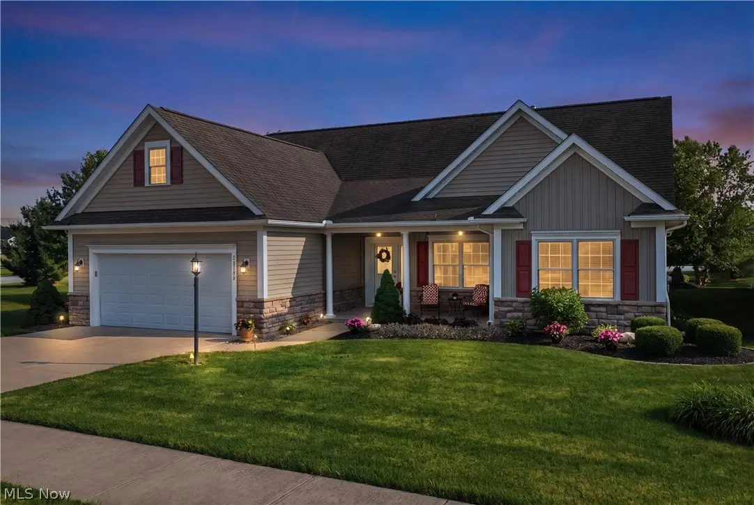 34779 Legends Way, Grafton, OH 44044 - #1
