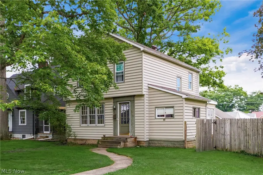 2016 Norwood Boulevard, Zanesville, OH 43701 - #2