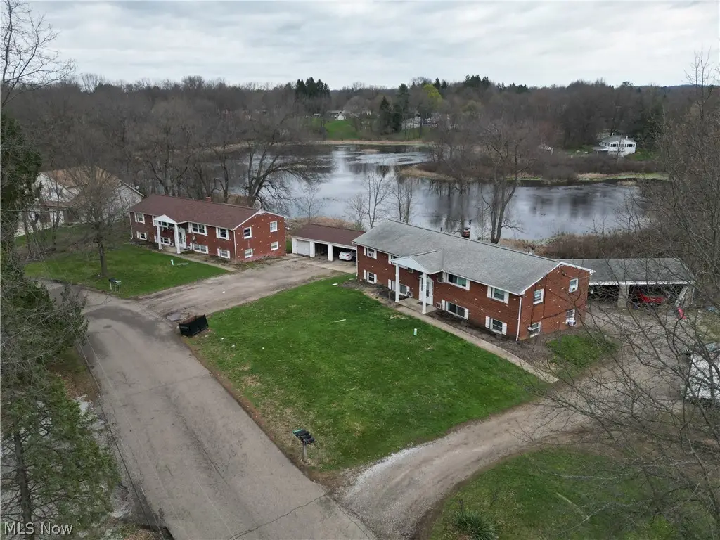 3555 N Vista Nw Street, Uniontown, OH 44685 - #1