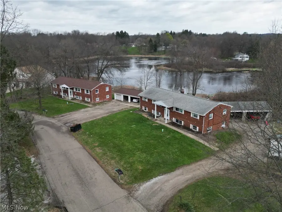 3577 N Vista Nw Street, Uniontown, OH 44685 - #3