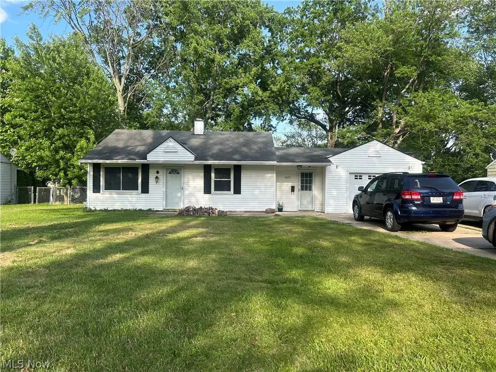 4897 Belle Meadow Road, Mentor, OH 44060 - #1