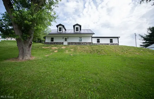 2925 State Route 516 Nw, Dover, OH 44622