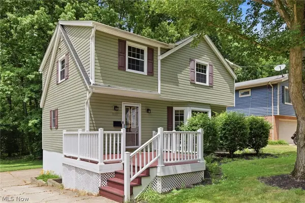 858 Cliffside Drive, Akron, OH 44313