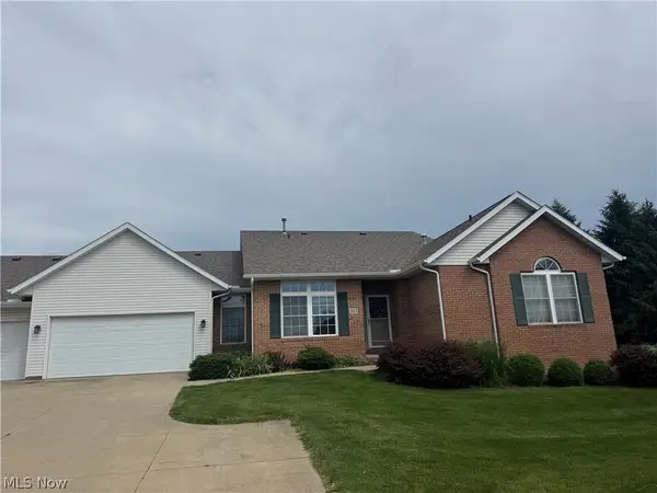 2457 Barrington Way #317, Wooster, OH 44691