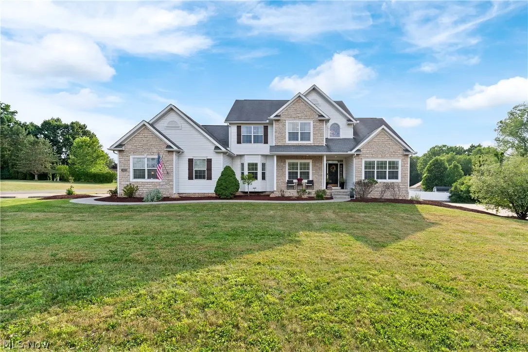 10689 Cleveland Nw Avenue, Uniontown, OH 44685 - #1