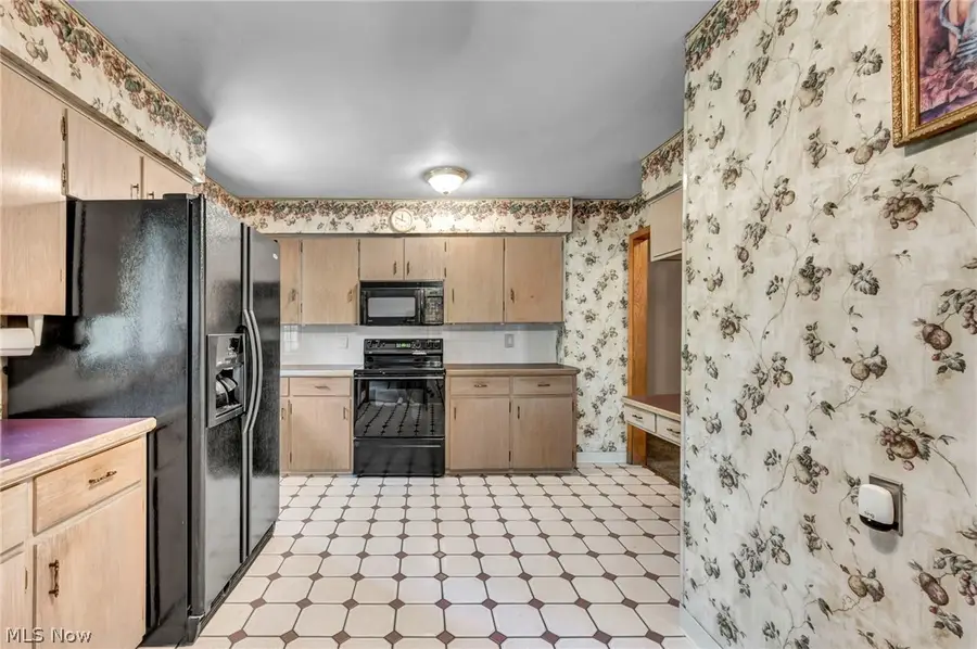 295 Hillsdale Circle, Wadsworth, OH 44281 - #3